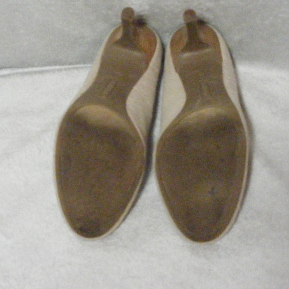 Kelly&Katie Shoes Tan Size 10 EUC - Picture 8 of 12